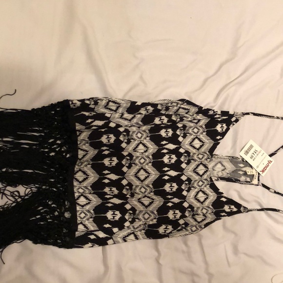 Tank top - Picture 1 of 2